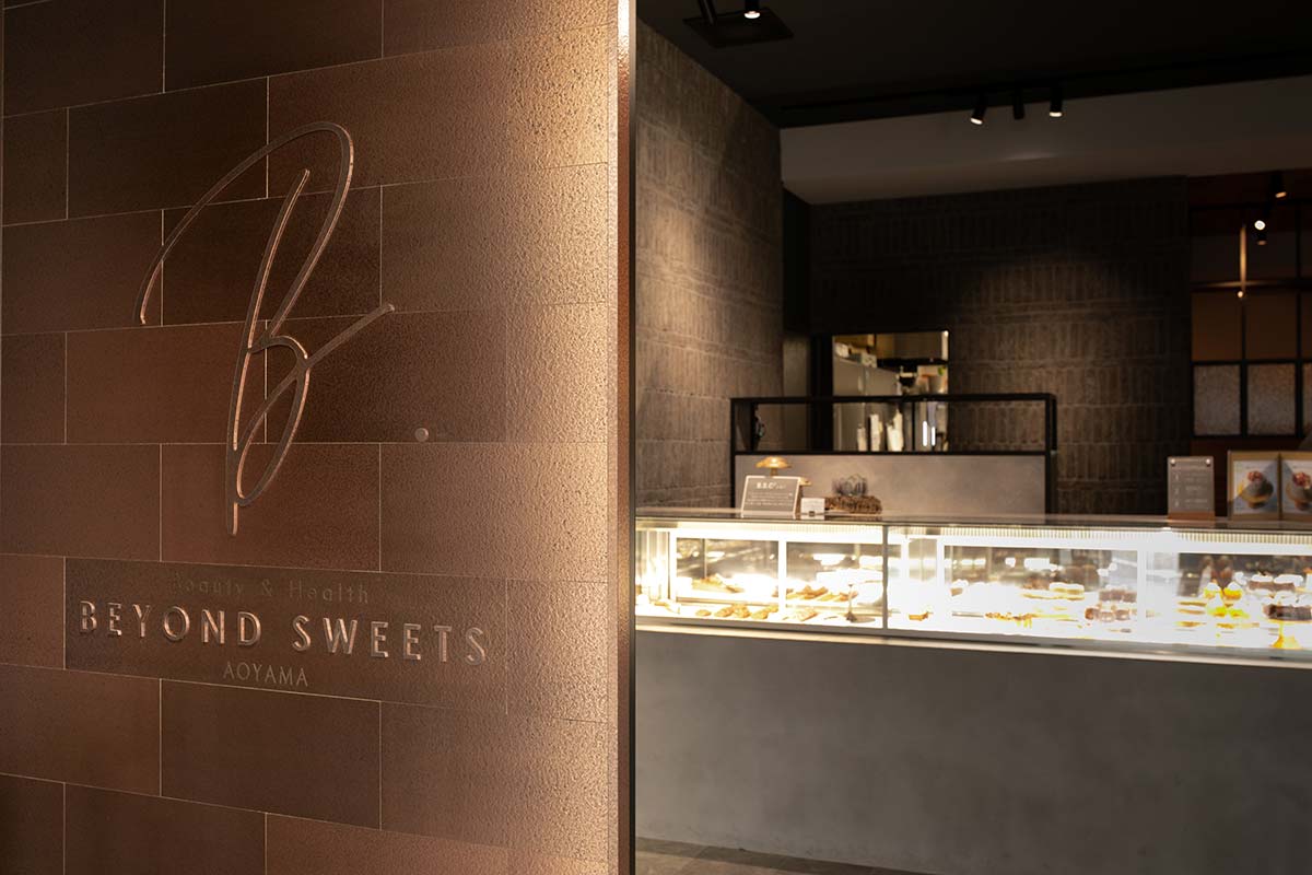 BEYOND SWEETSの店内