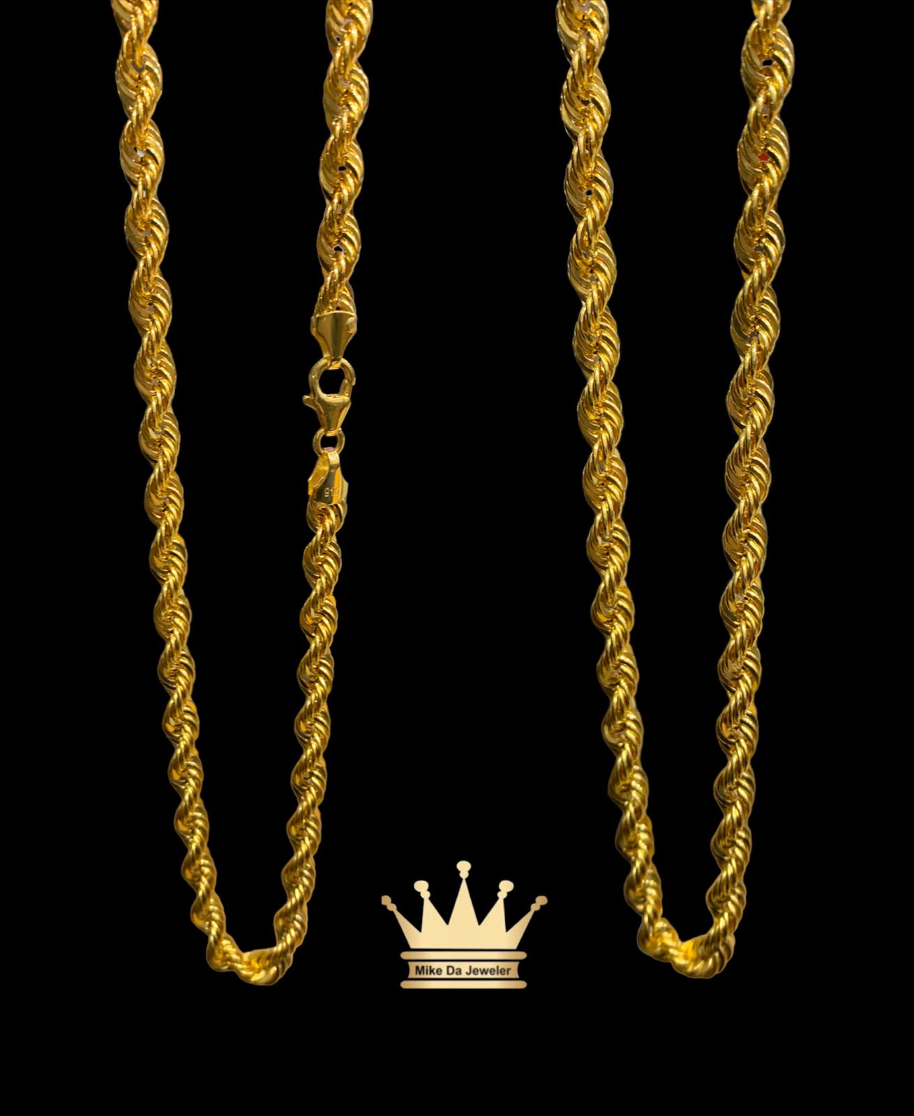 22k light weight yellow gold rope chain  weight 16.81 gram 4mm 20 inches