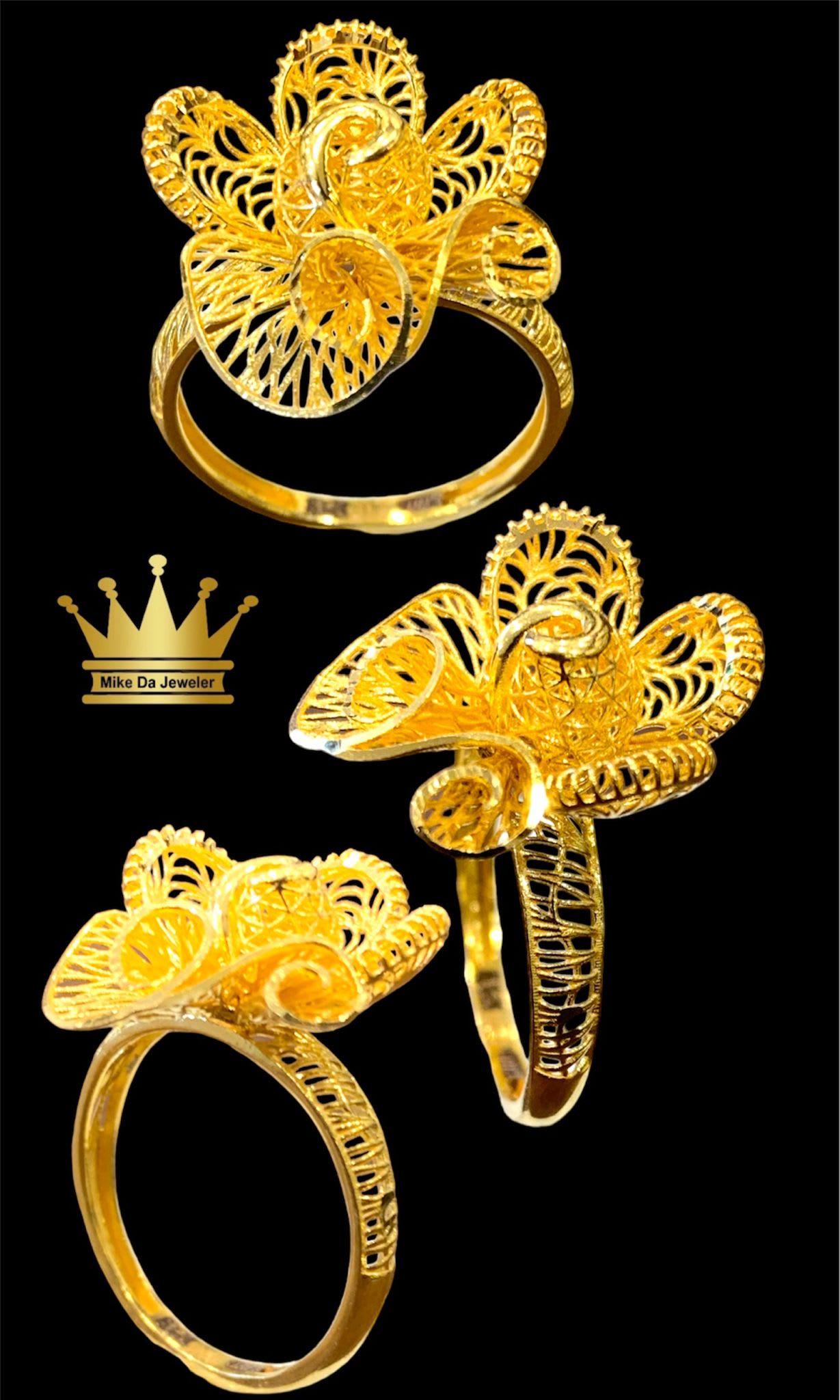 21k Yellow Gold 3D Flower Ring