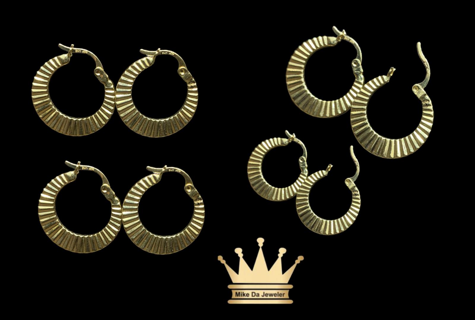 18K 3D Hoop Earring Pair