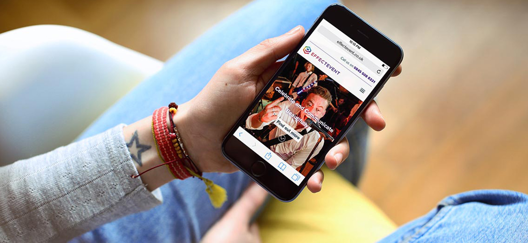Effectevent website on the screen of a mobile phone