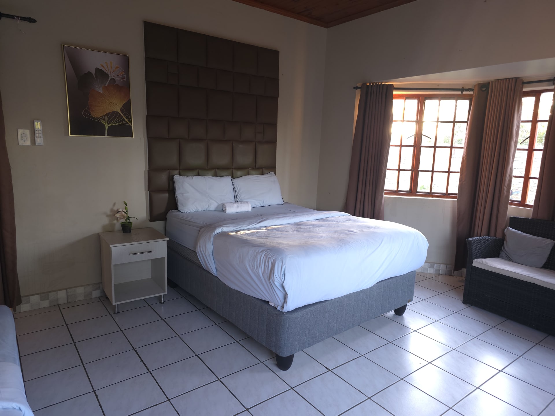 A room at Snoring Inn
