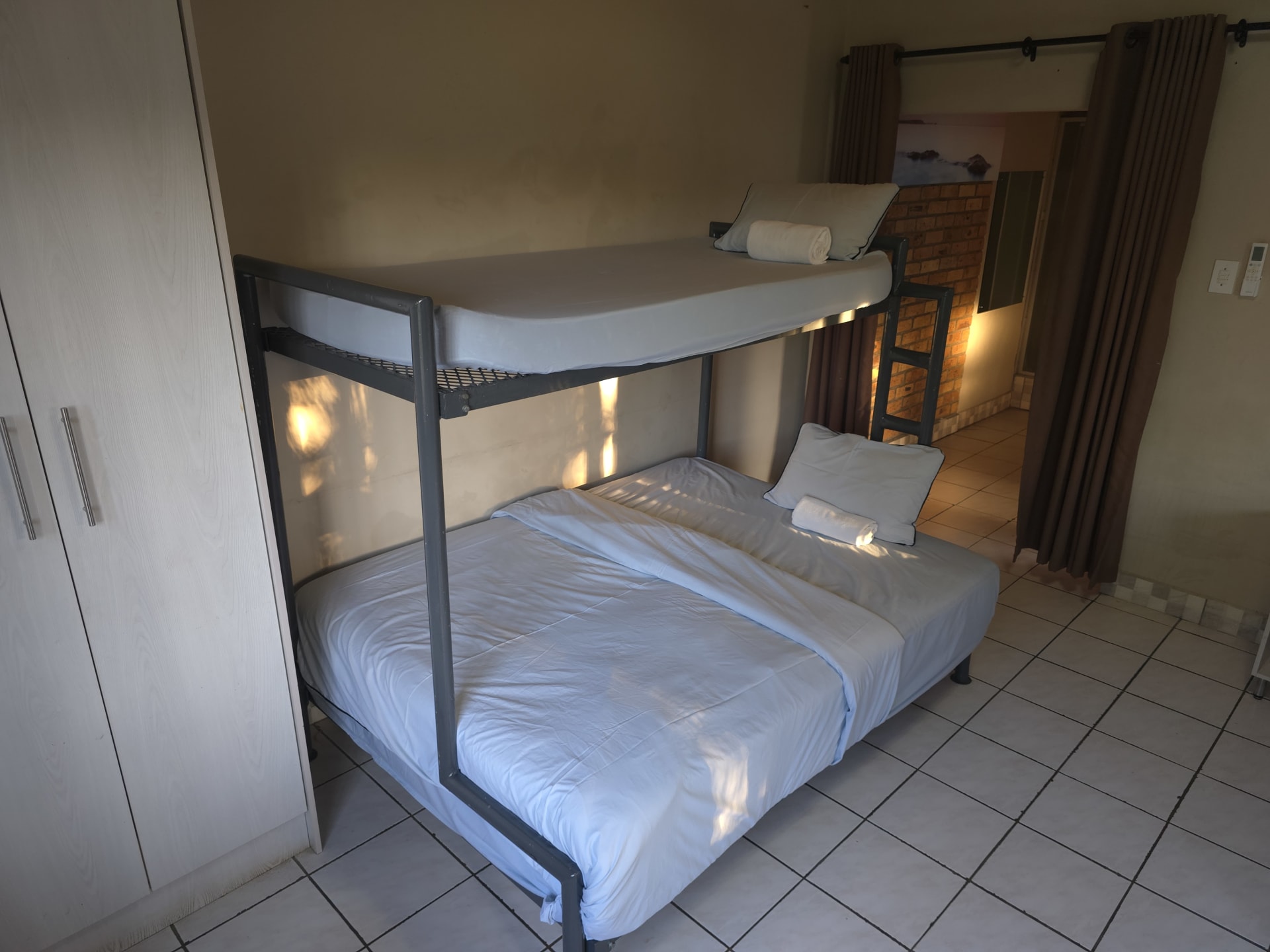 A room at Snoring Inn