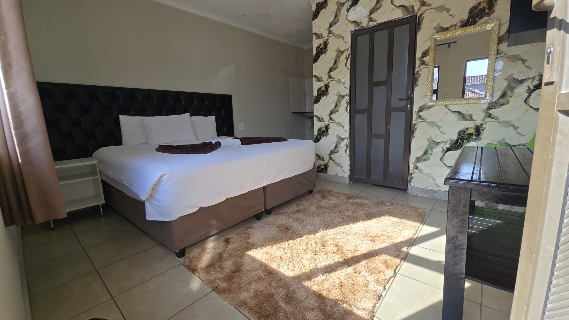 A room at Snoring Inn