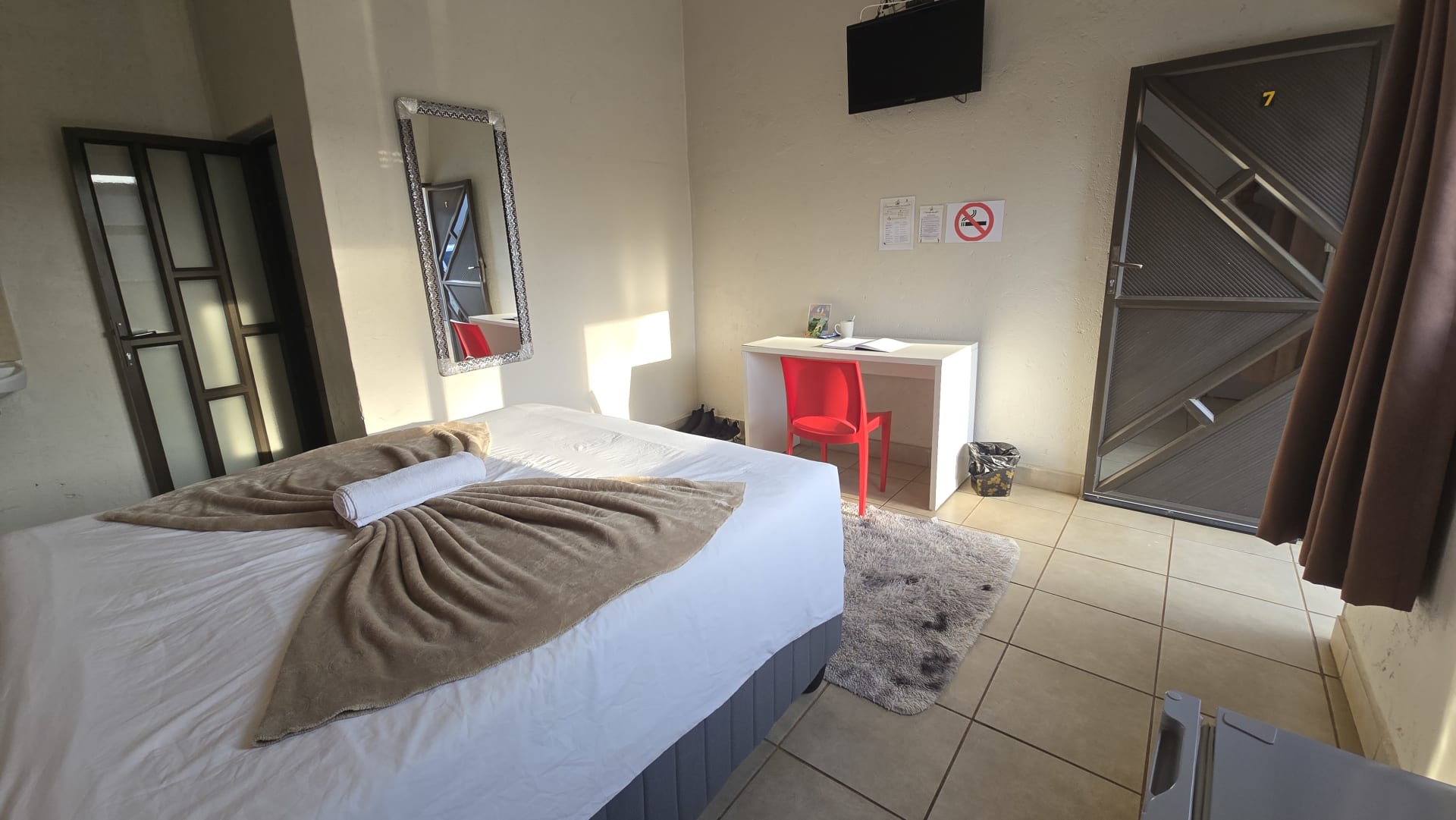 A room at Snoring Inn