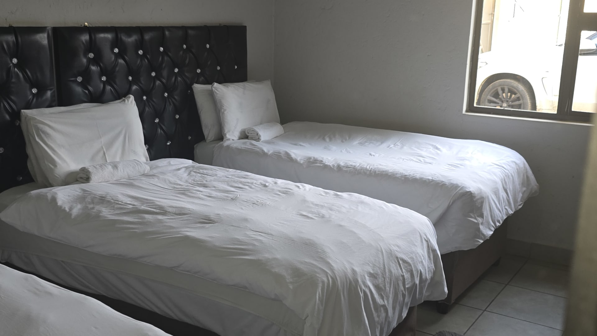 A room at Snoring Inn