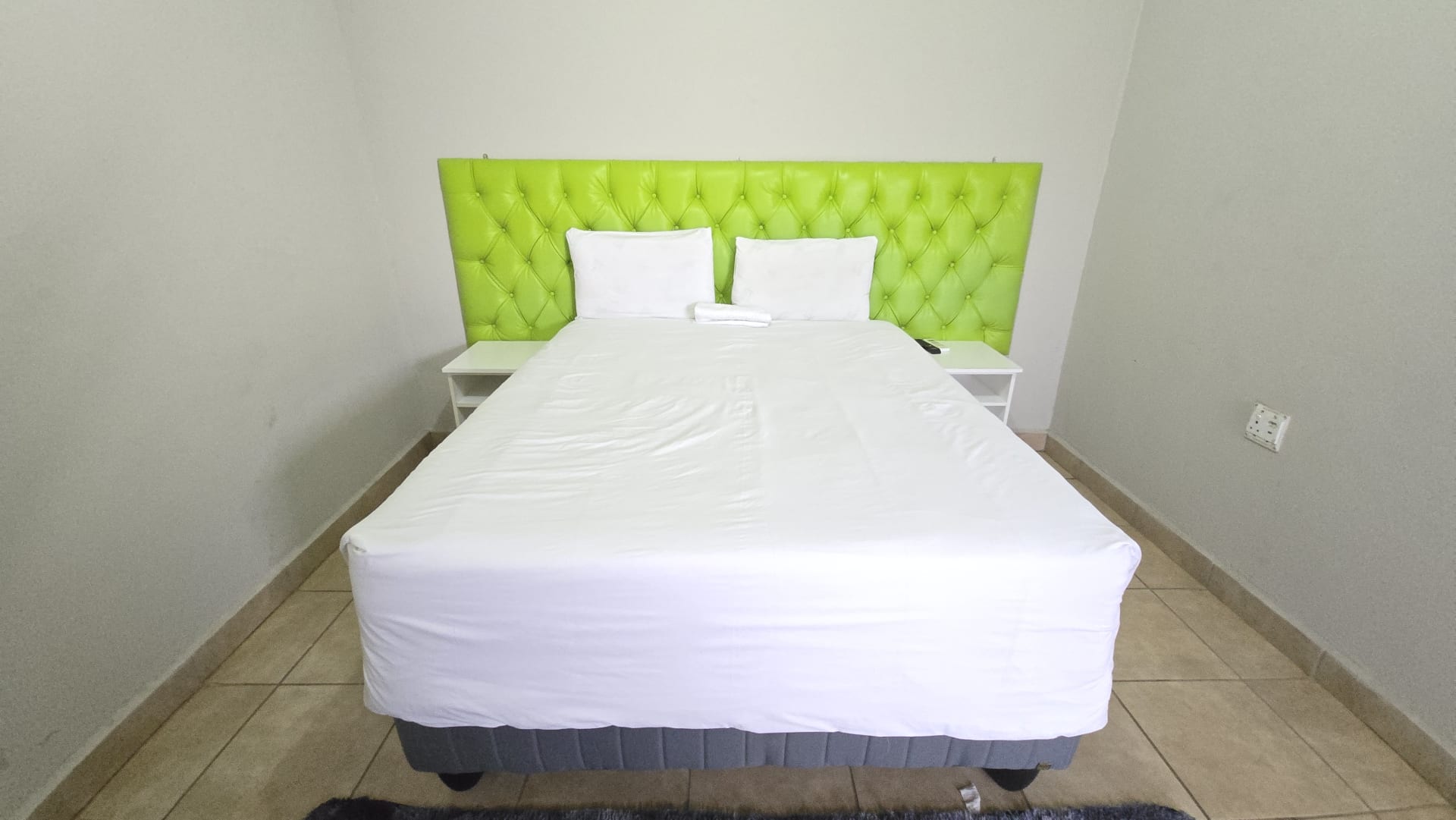 A room at Snoring Inn
