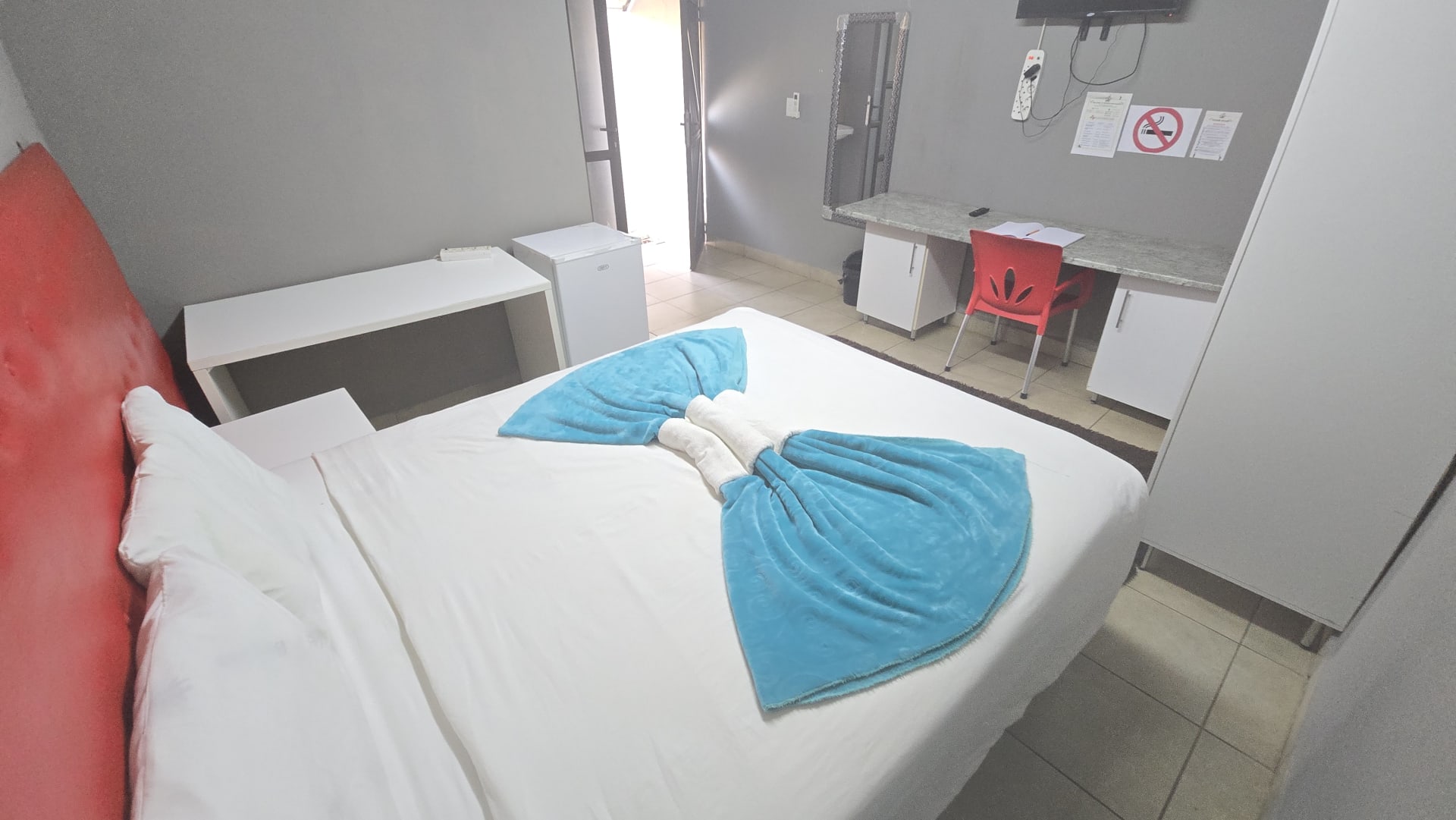 A room at Snoring Inn