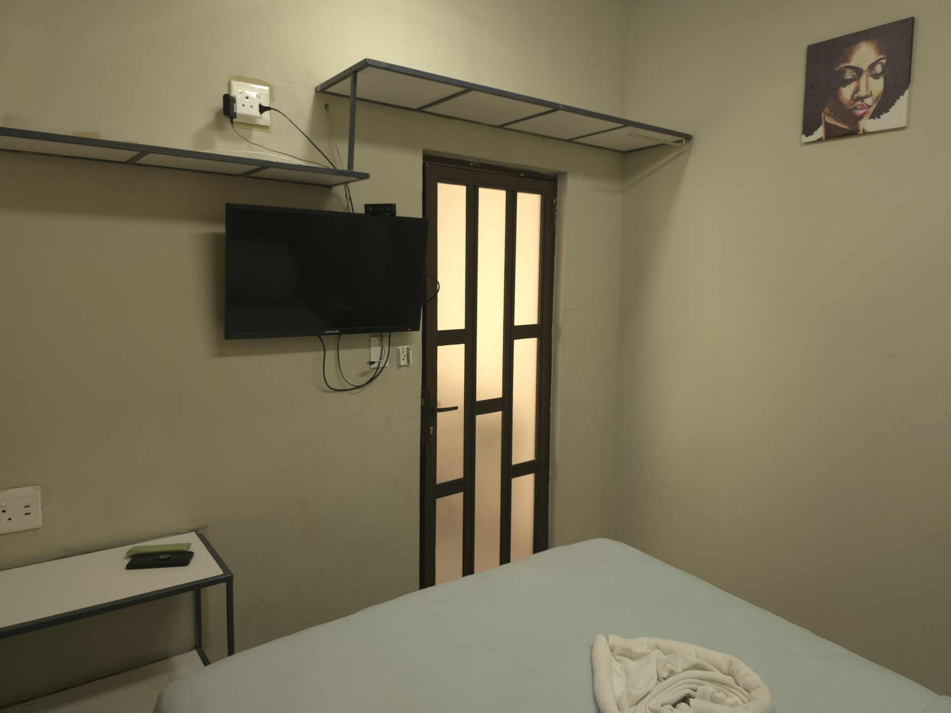 A room at Snoring Inn