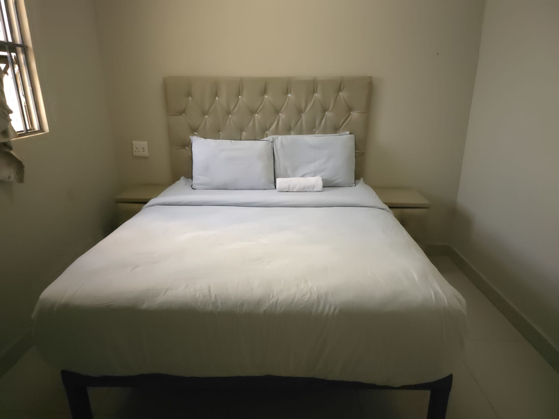 A room at Snoring Inn