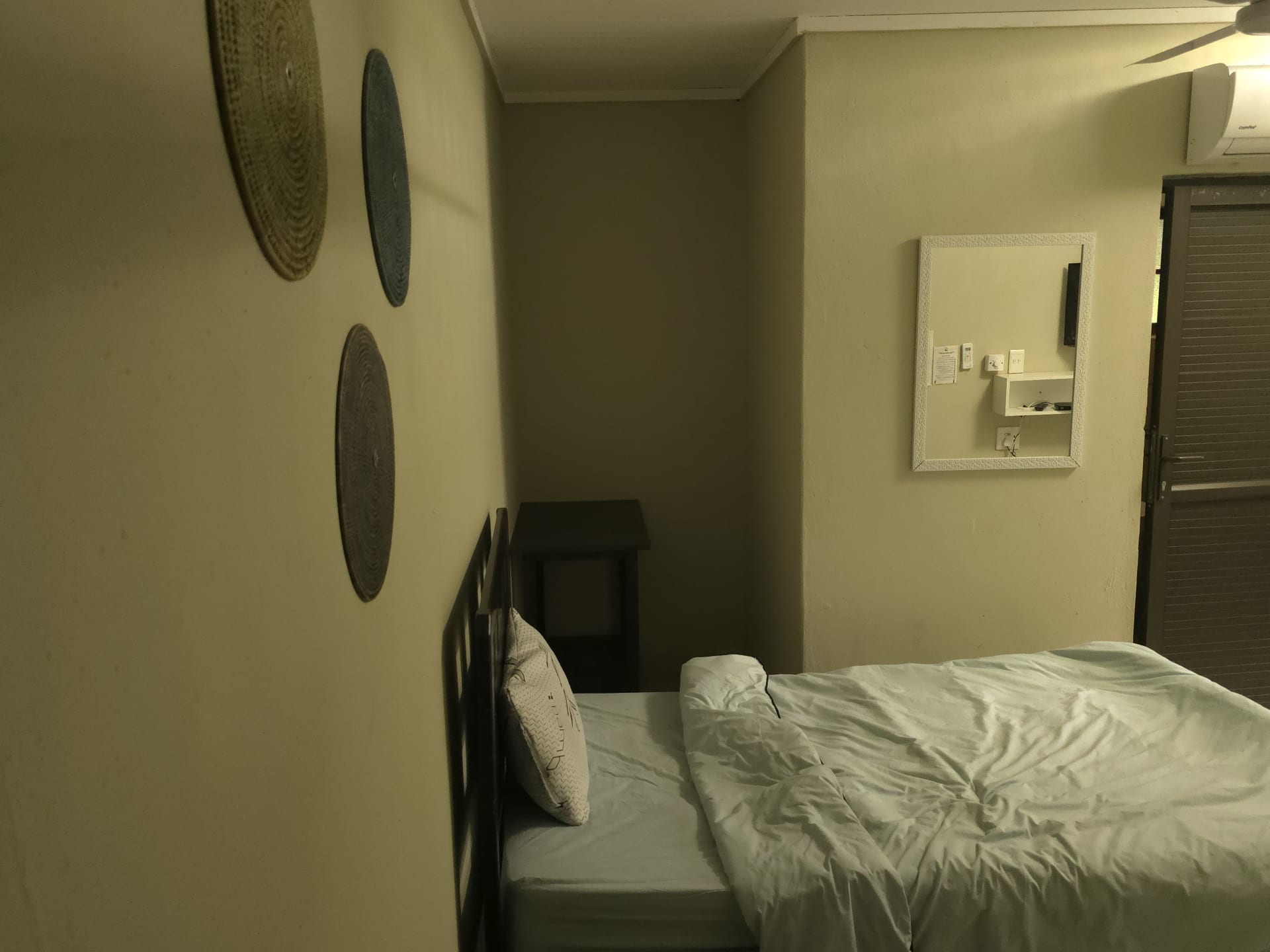 A room at Snoring Inn