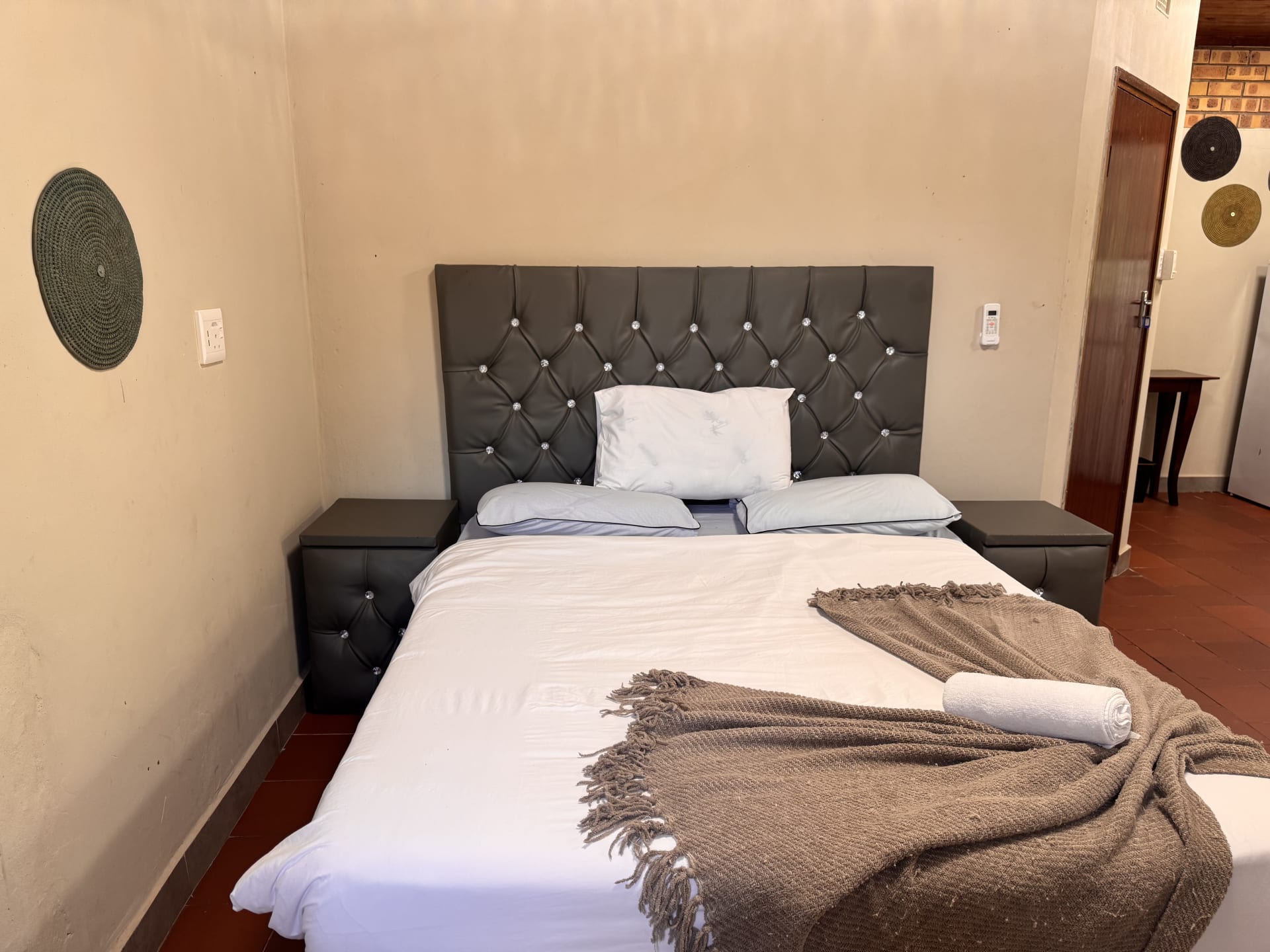 A room at Snoring Inn