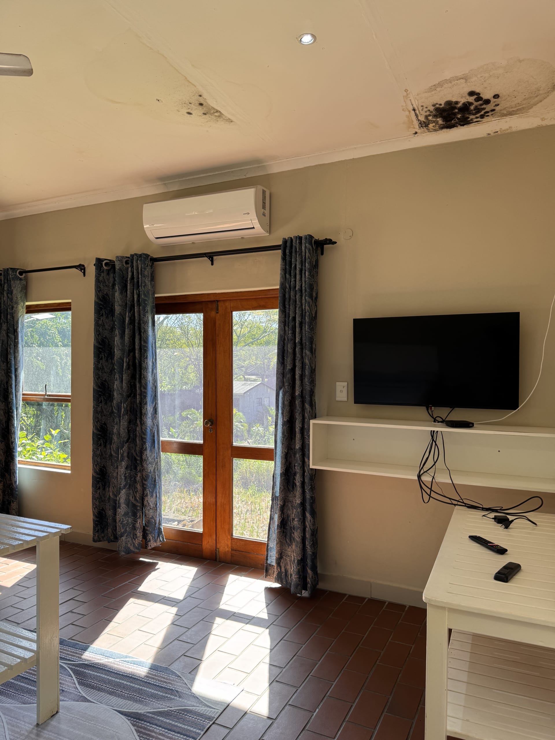 A room at Snoring Inn