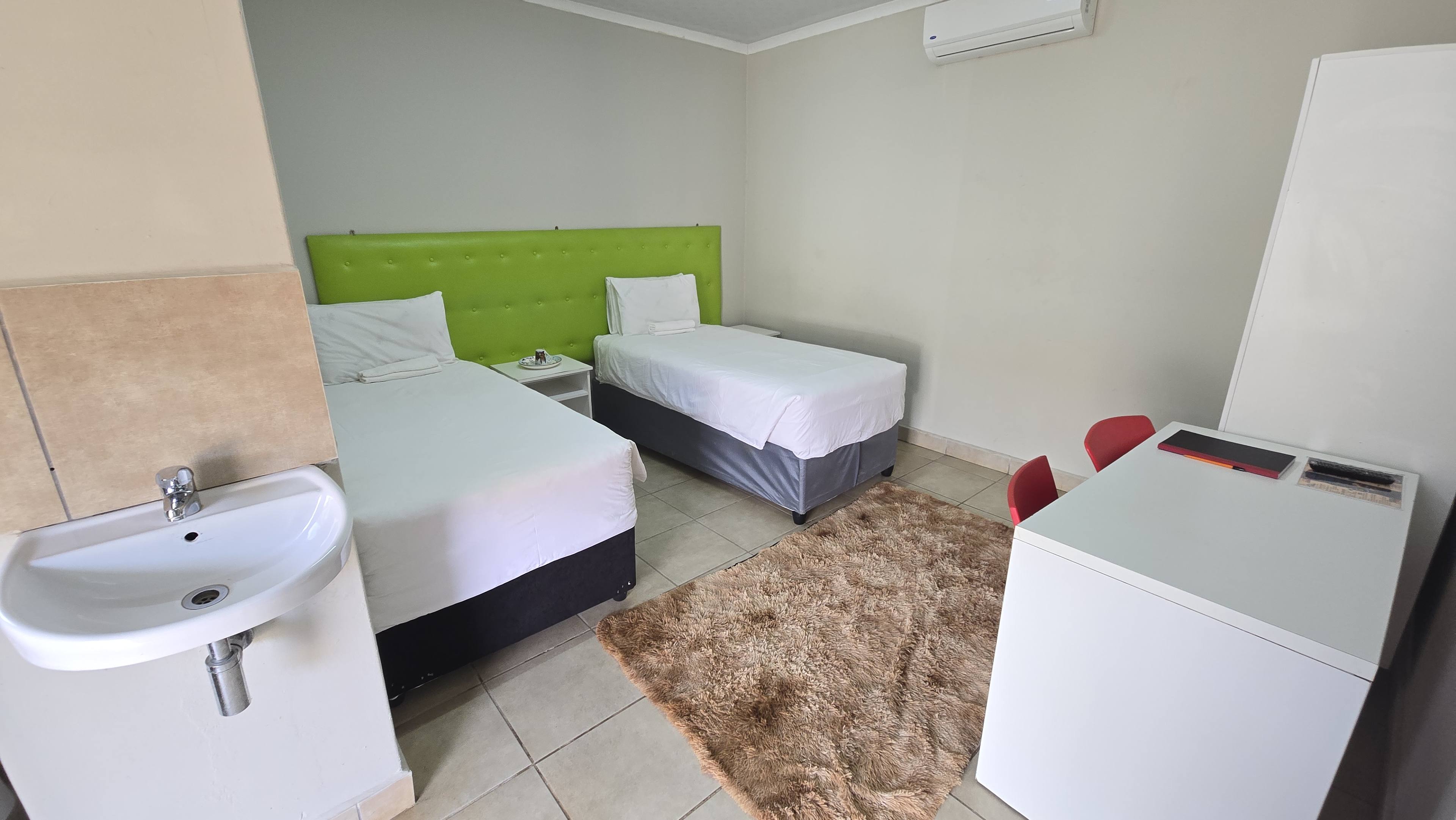 Twin Rooms