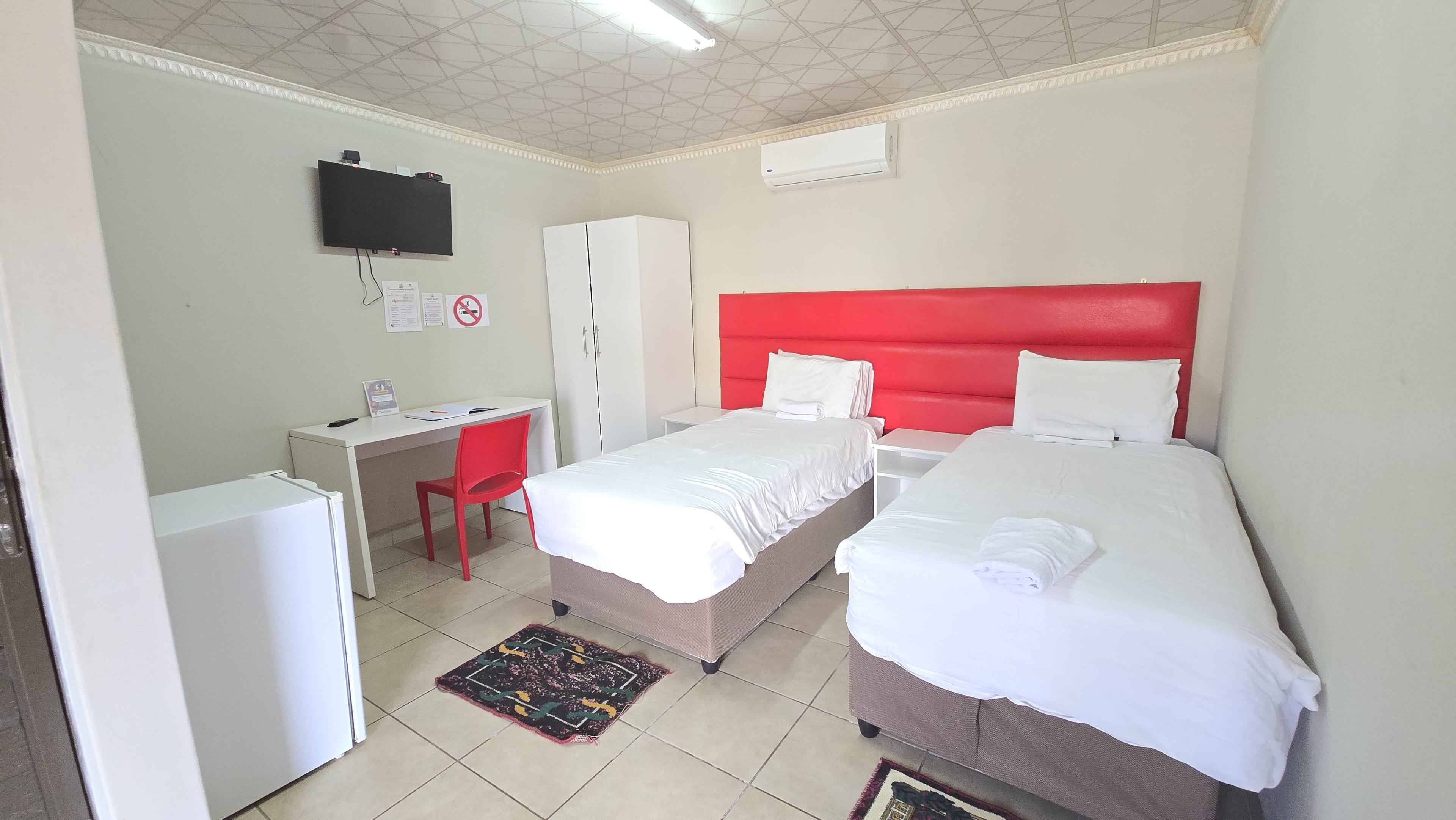 Twin Rooms