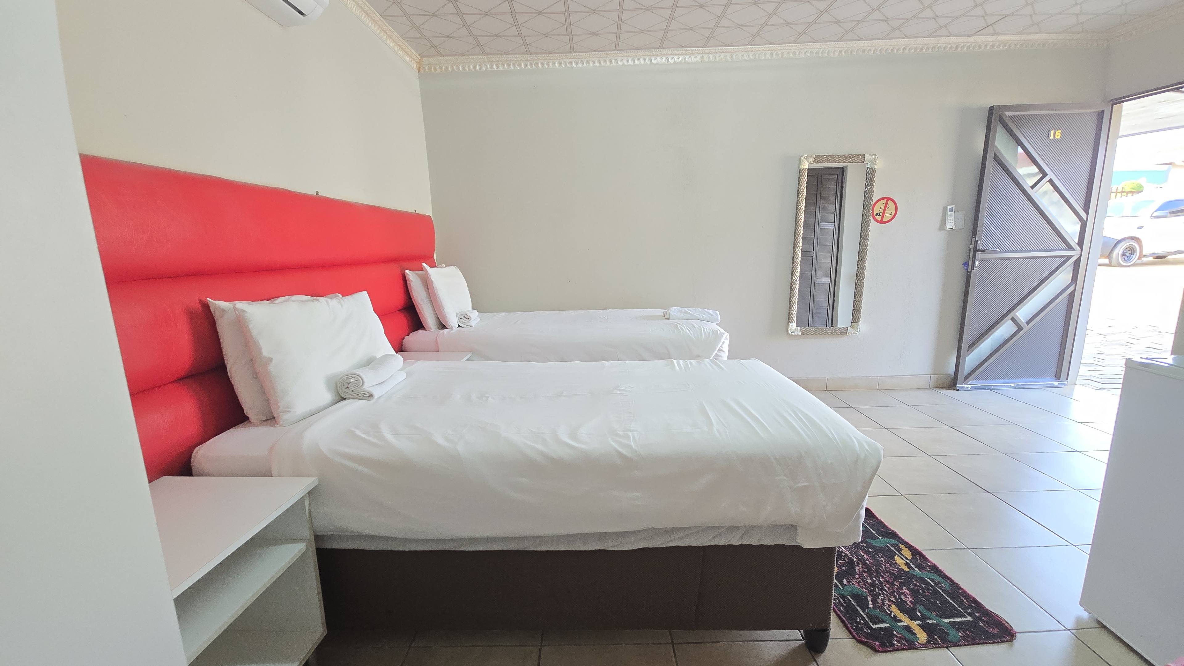 Twin Rooms