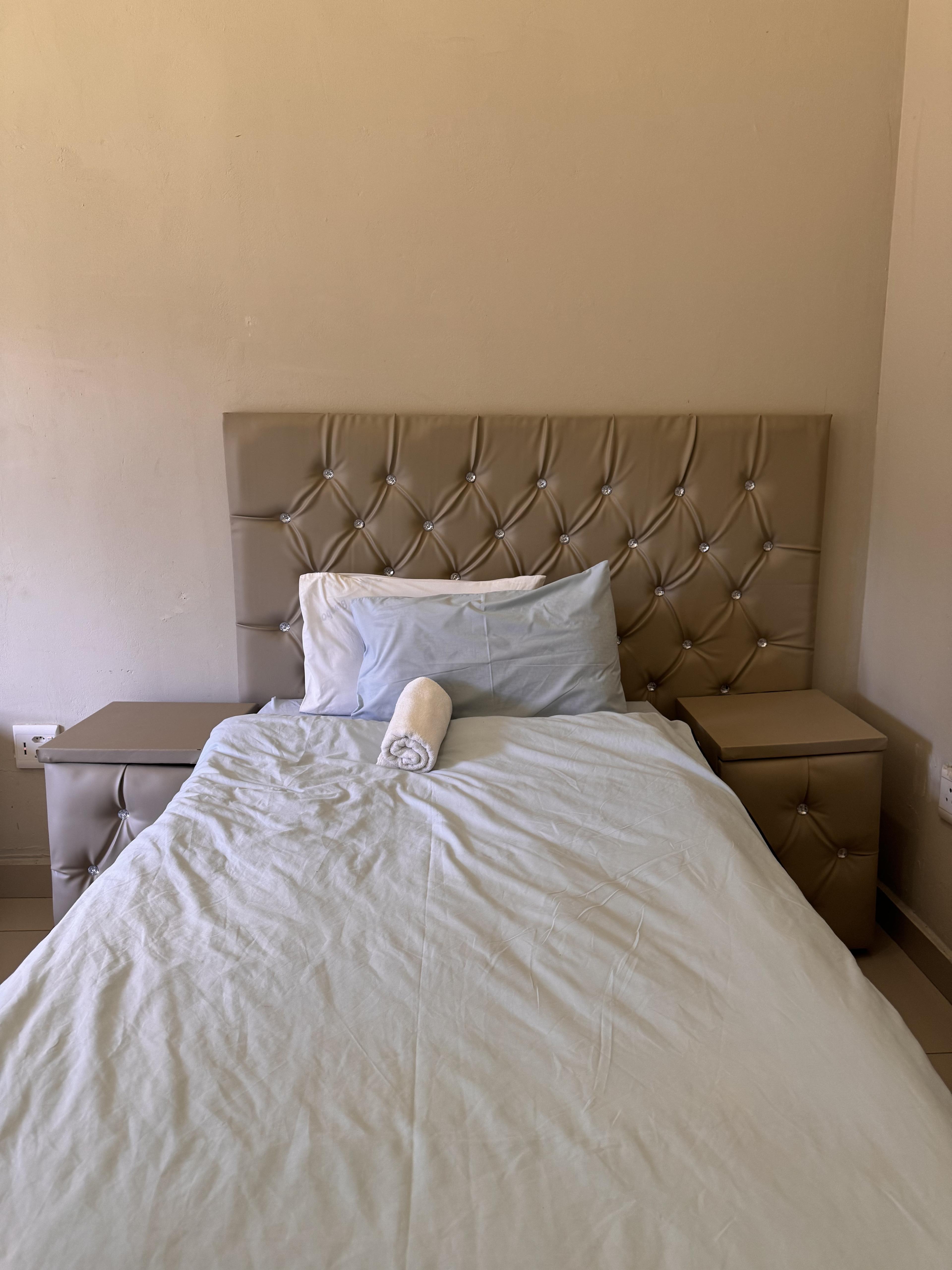 A room at Snoring Inn