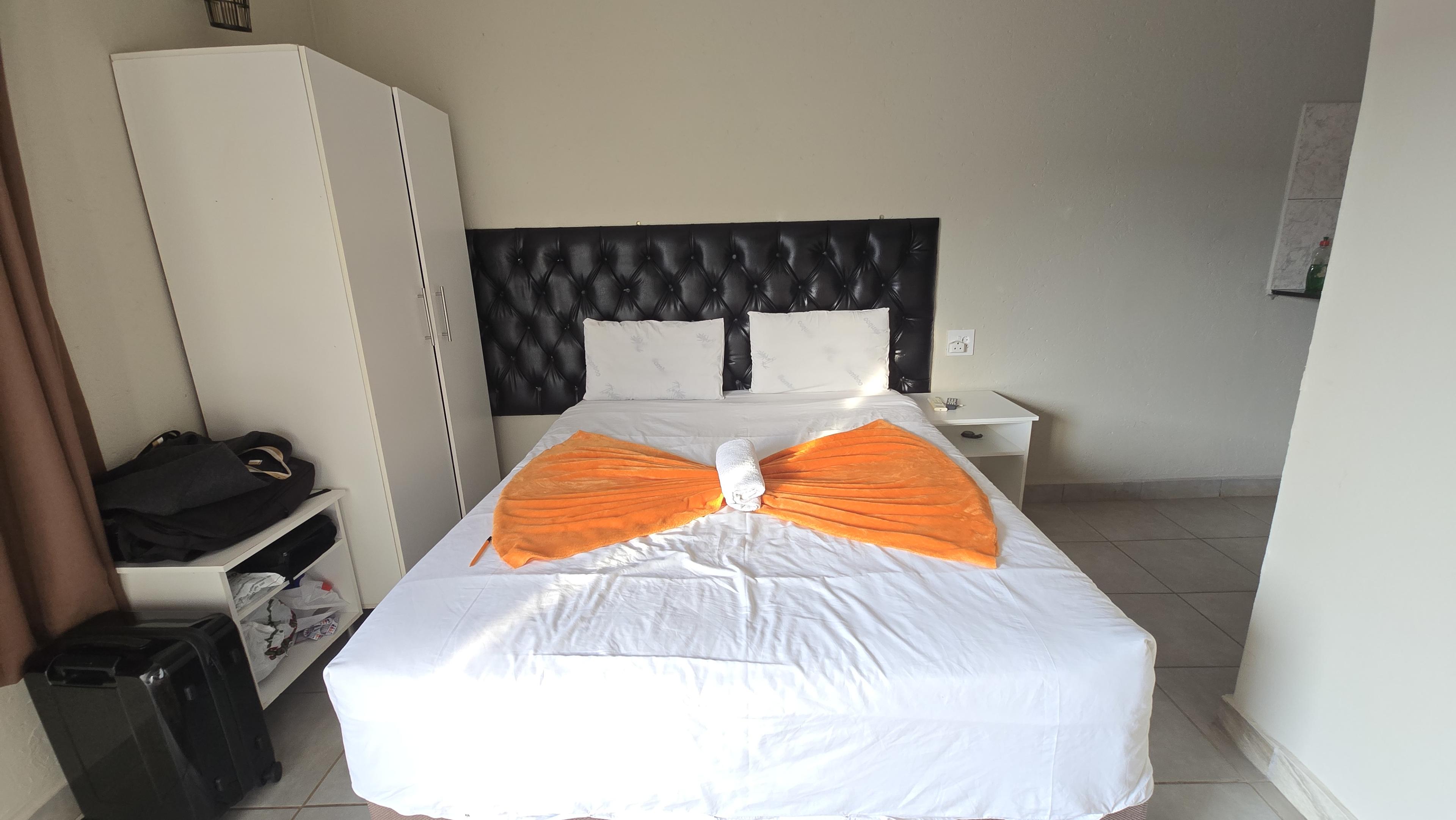 Room 5, Snoringinn Hlabisa, photo 4