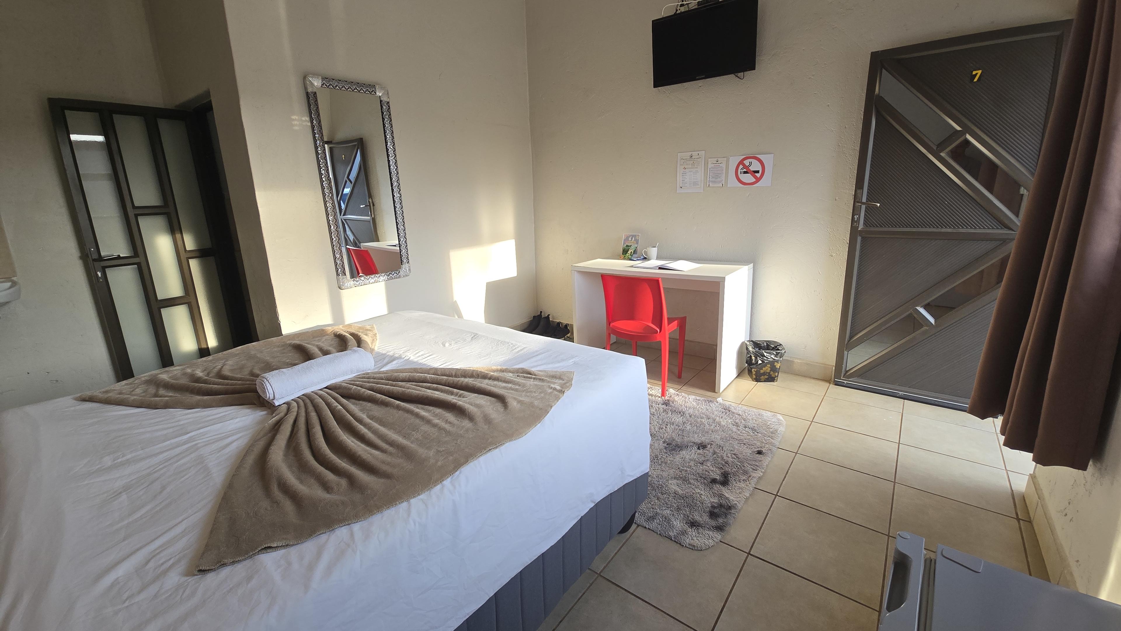 Room 7, Snoringinn Hlabisa, photo 2