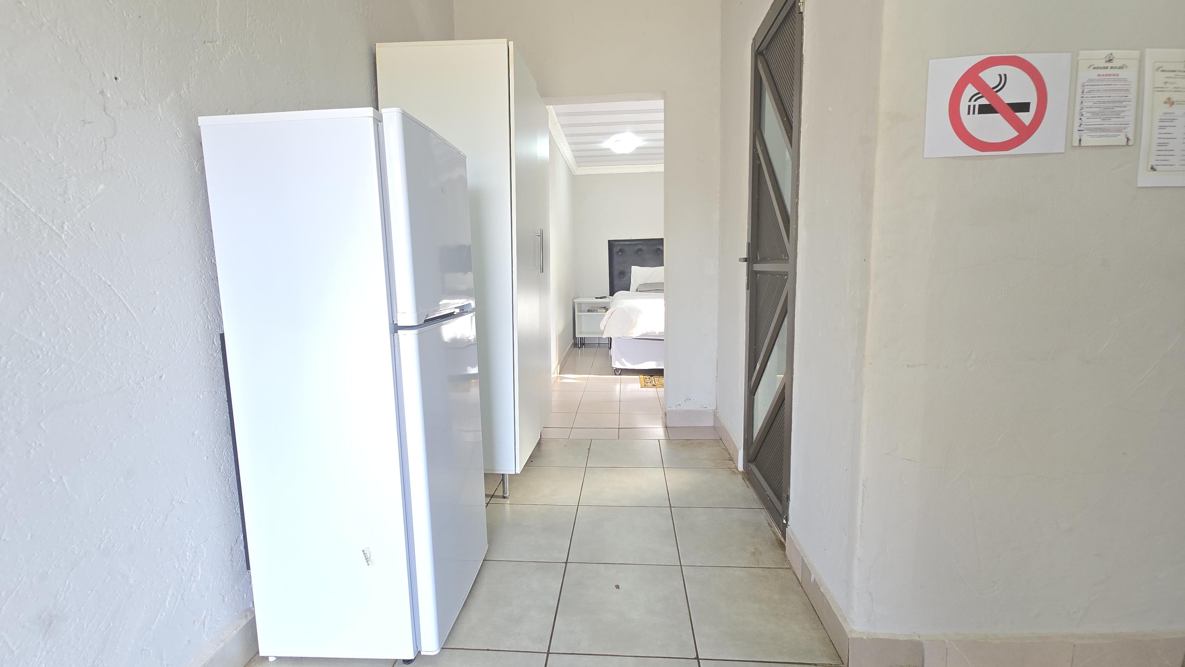 Room 11, Snoringinn Hlabisa, photo 2