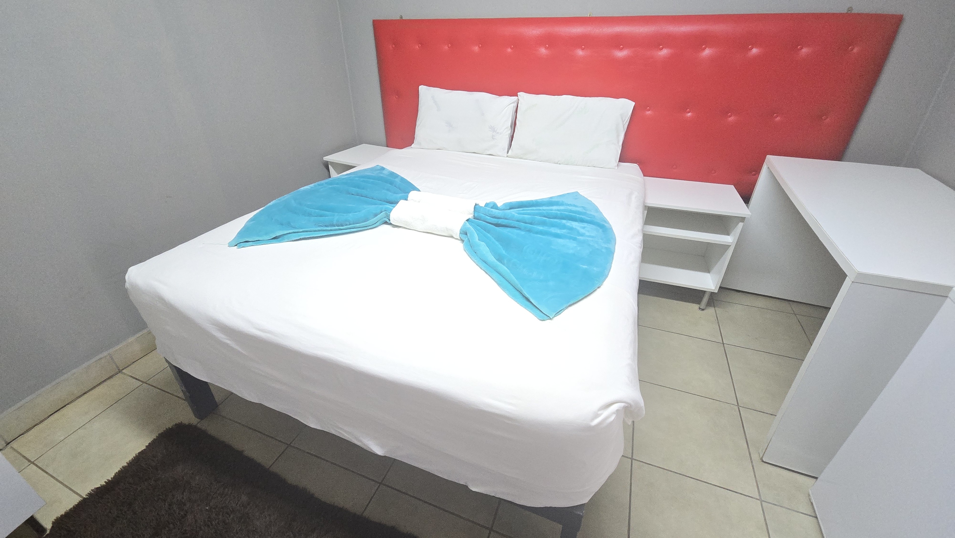 Room 15, Snoringinn Hlabisa, photo 1