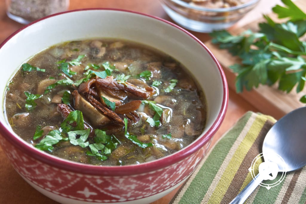 Shiitake & Button Mushroom Soup
