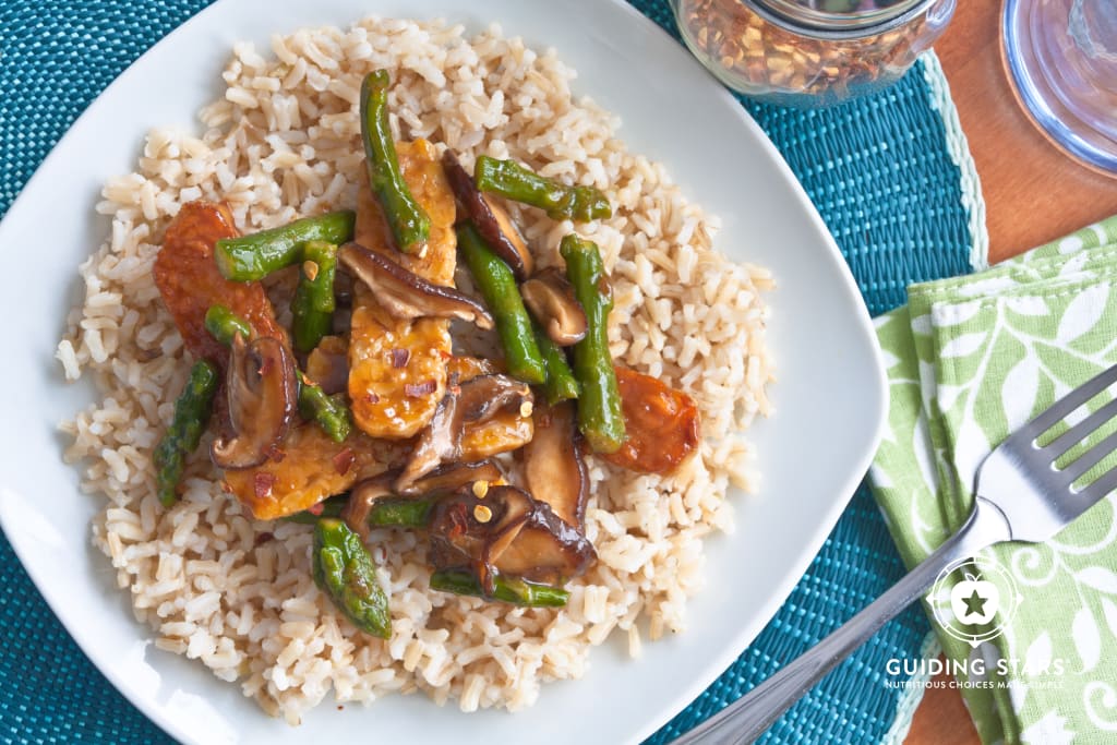 Spicy Asparagus-Tempeh Stir-Fry