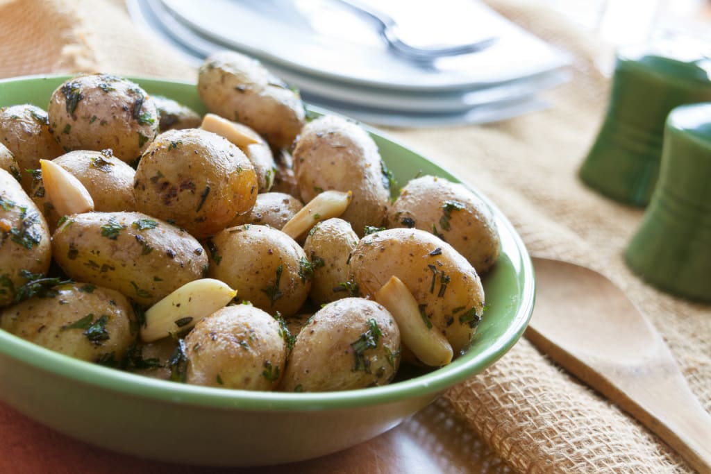 [NEW] Roasted Potatoes With Garlic And Herbs