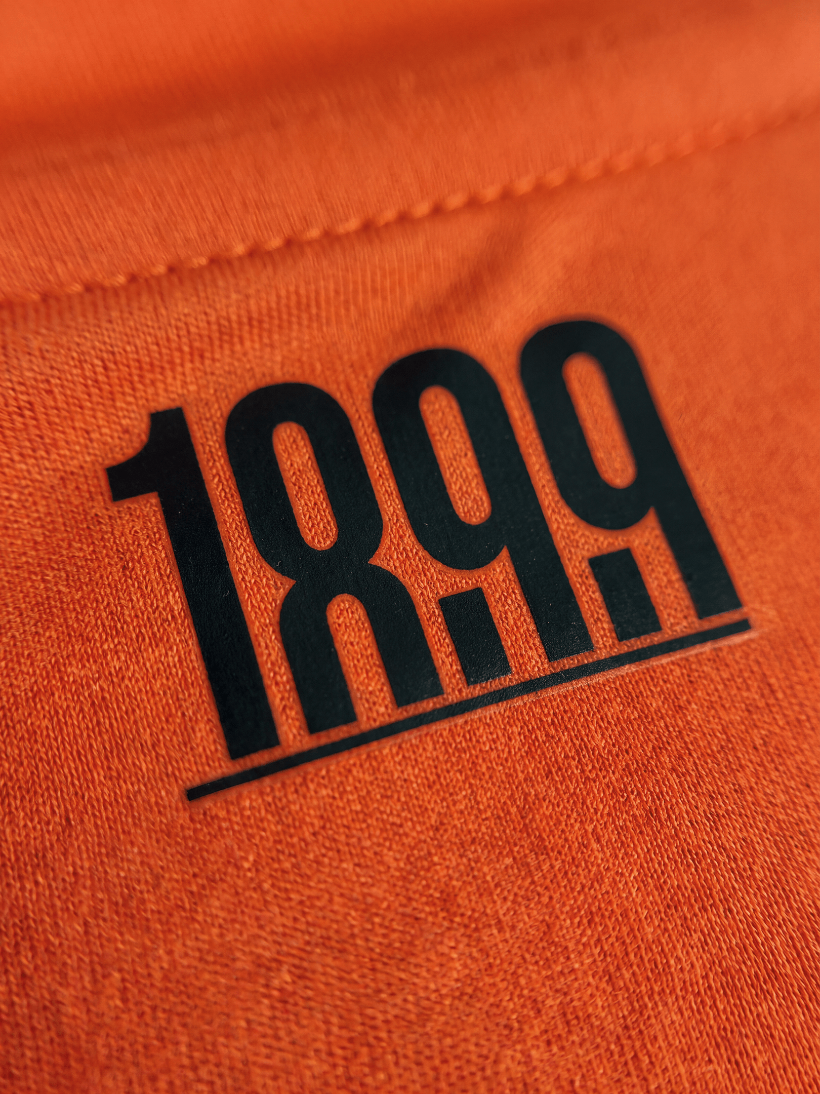 1899-Detail am Nacken des SK Rapid Torwarttrikots 26/27.