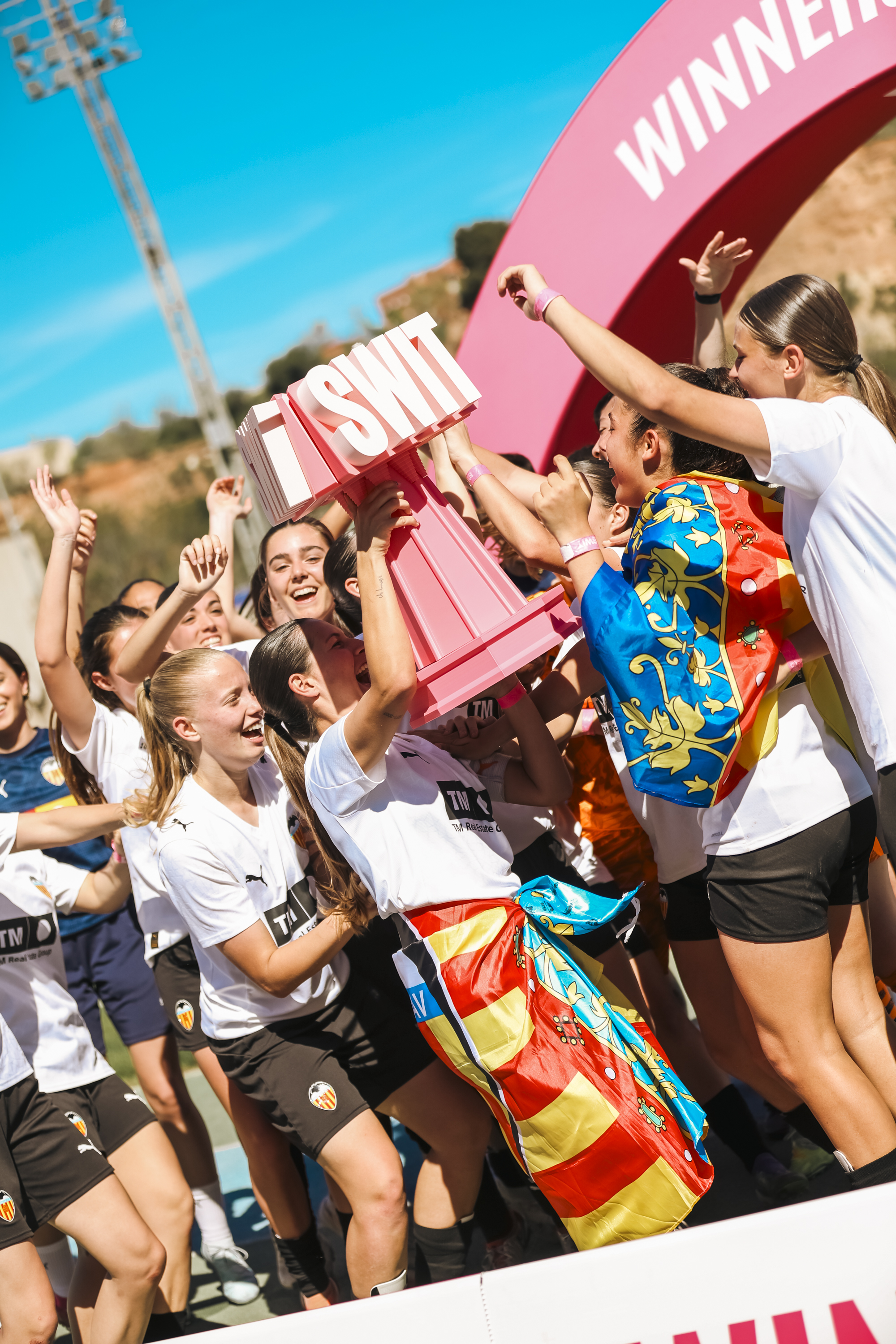 SWIT Cup 2027 · Día 4