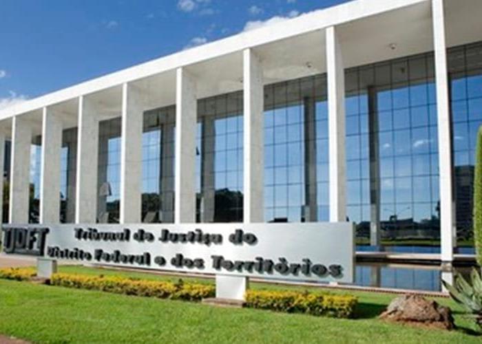 Justiça condena Jornal Planeta a indenizar empresária por reportagens sem provas no DF