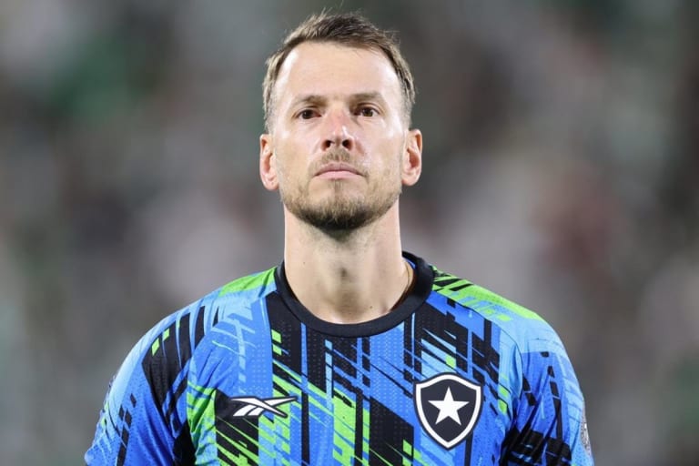 Juventus encaminha retorno de goleiro Neto para suprir lesão no elenco