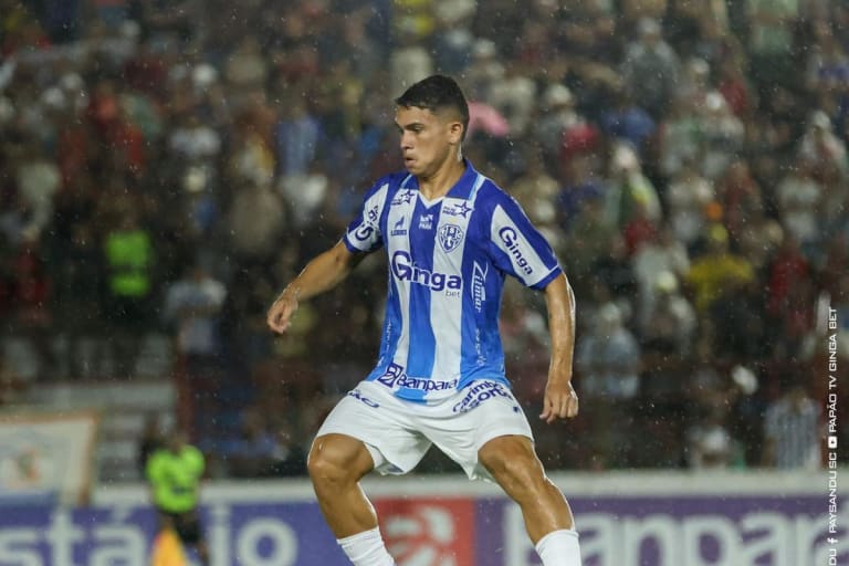 Midfielder Pedro Henrique moved to tears during emotional farewell to Paysandu fans