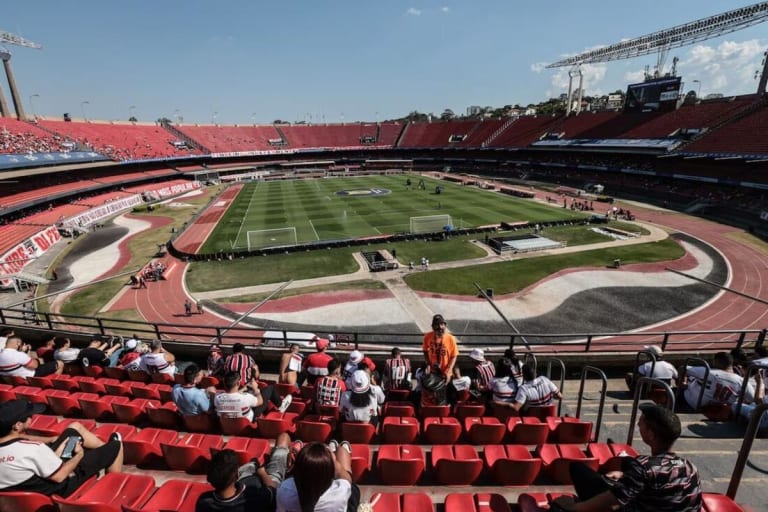 São Paulo corre risco de perder pontos no Brasileirão devido a punição da Fifa