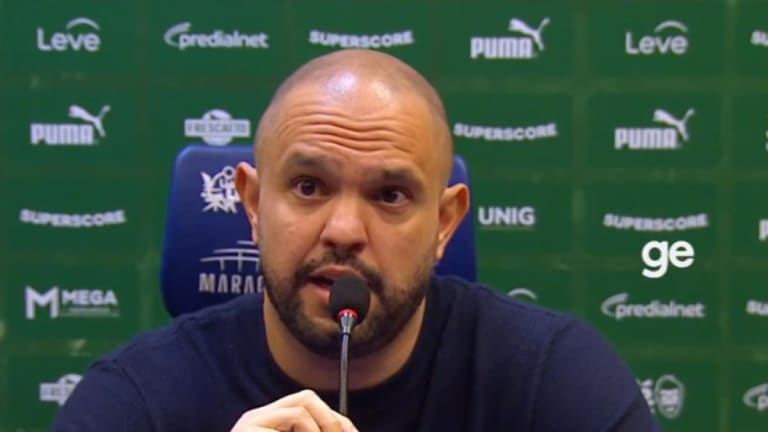 Presidente do Fluminense critica arbitragem e clube publica nota após derrota no Fla-Flu