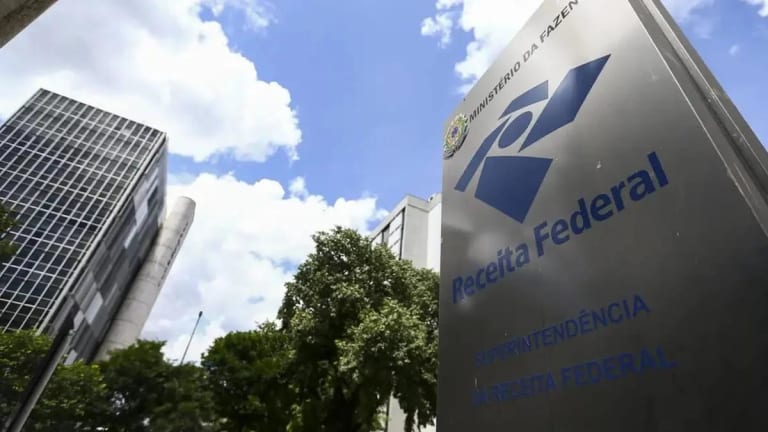 Empresas têm até outubro para solicitar adesão ao Simples Nacional em 2027
