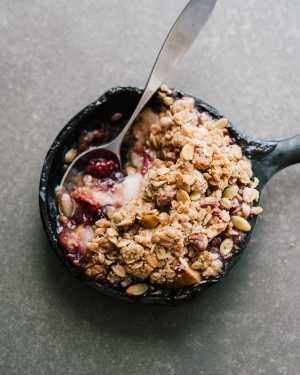 Breakfast Pear Crisp