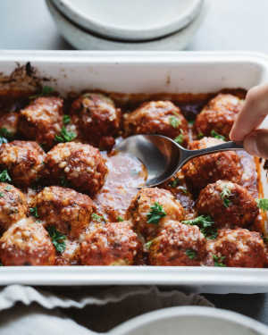 Pizza-Style Turkey Meatballs