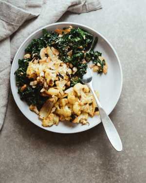 Curry Roasted Cauli Kale Salads