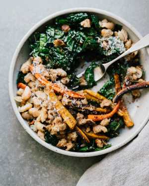 Roasted Carrots & White Bean Salad w/ Crispy Crumbs