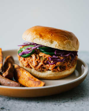 BBQ Pulled Chicken Sloppy Joes