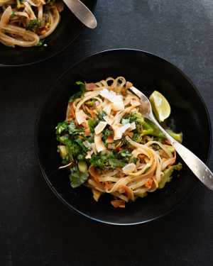 Red Curry Vegetable Noodles