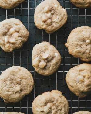 White Chocolate Macadamia Nut Cookies