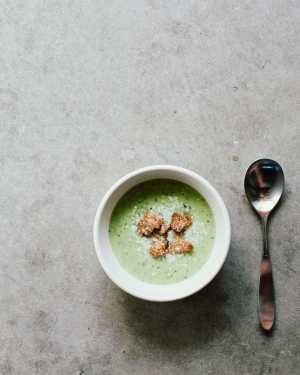 Leek & Pea Soup w/ Rye Croutons