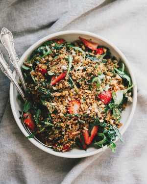 Strawberry Kale Salad w/ Pistachio Parm Crispy Crumbs