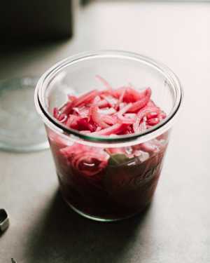 Quick Pickled Onions