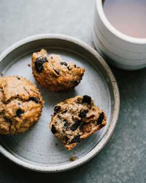 Peanut Butter Banana Oat Muffins