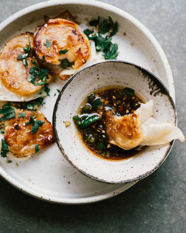 Chicken Gyoza w/ Dipping Sauce