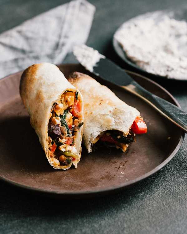 Crispy Greek Wraps