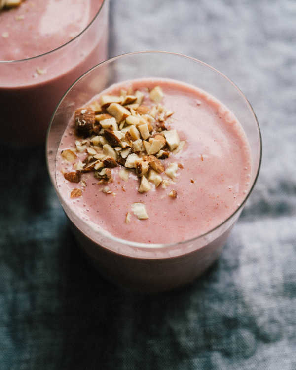 Creamy Strawberry Smoothies
